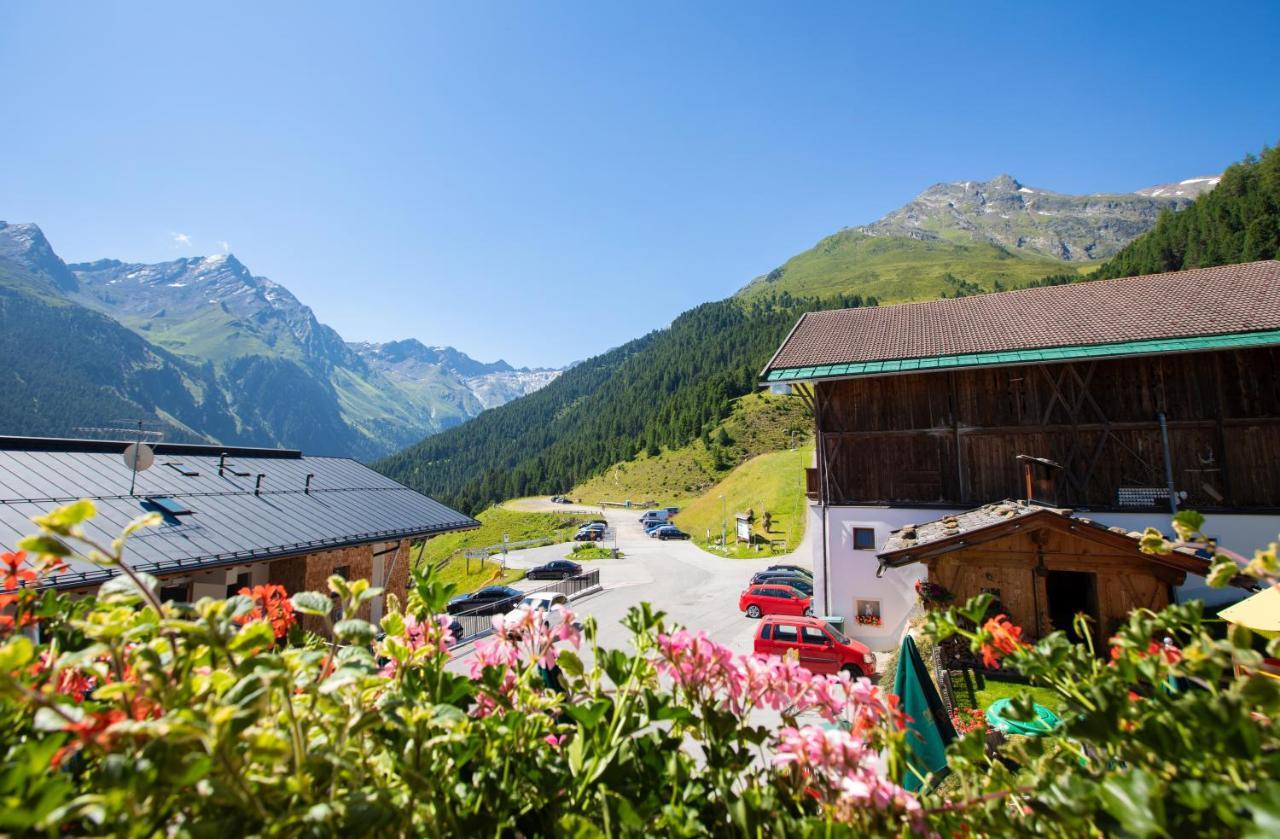 Alpengasthof Praxmar Sankt Sigmund im Sellrain Exterior foto